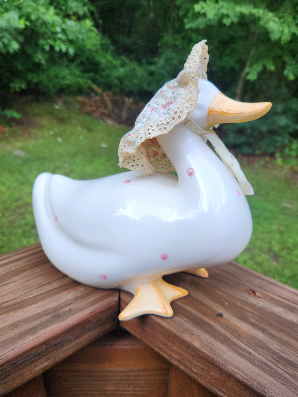 Enesco White Ceramic Duck with Pink Polka Dots and Lace Bonnet